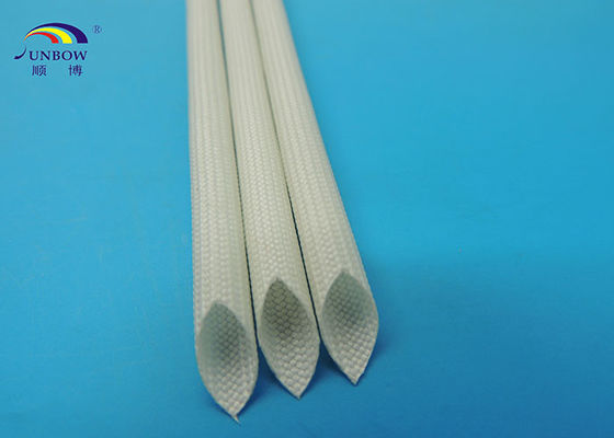 China Zachte Witte 1.5KV-Siliconeglasvezel Sleeving voor Draad die Elektrisch Toestel isoleren leverancier